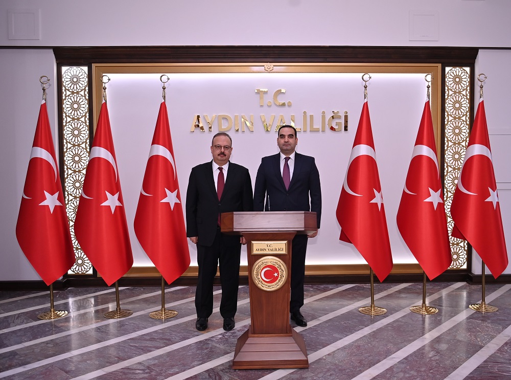 Tacikistan Cumhuriyeti Ankara Büyükelçisi Sayın Ashrafjon Gulov Valimiz Sayın Yakup Canbolat'ı Ziyaret Etti