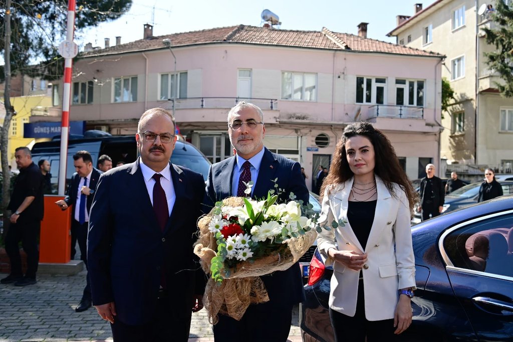 Çalışma ve Sosyal Güvenlik Bakanımız Sayın Prof. Dr. Vedat Işıkhan İlimizi Ziyaret Etti
